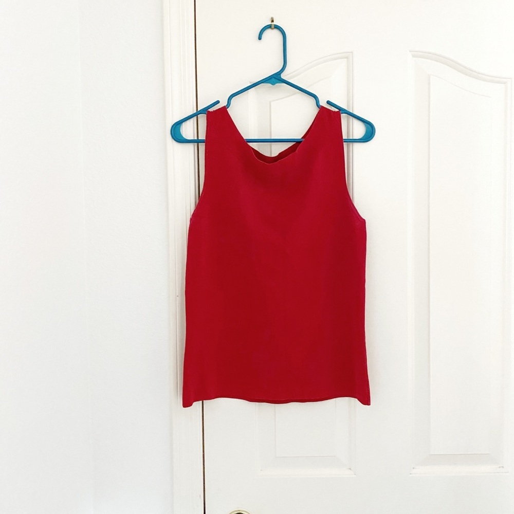 Valerie Stevens Red Knit Sleeveless Shell Top